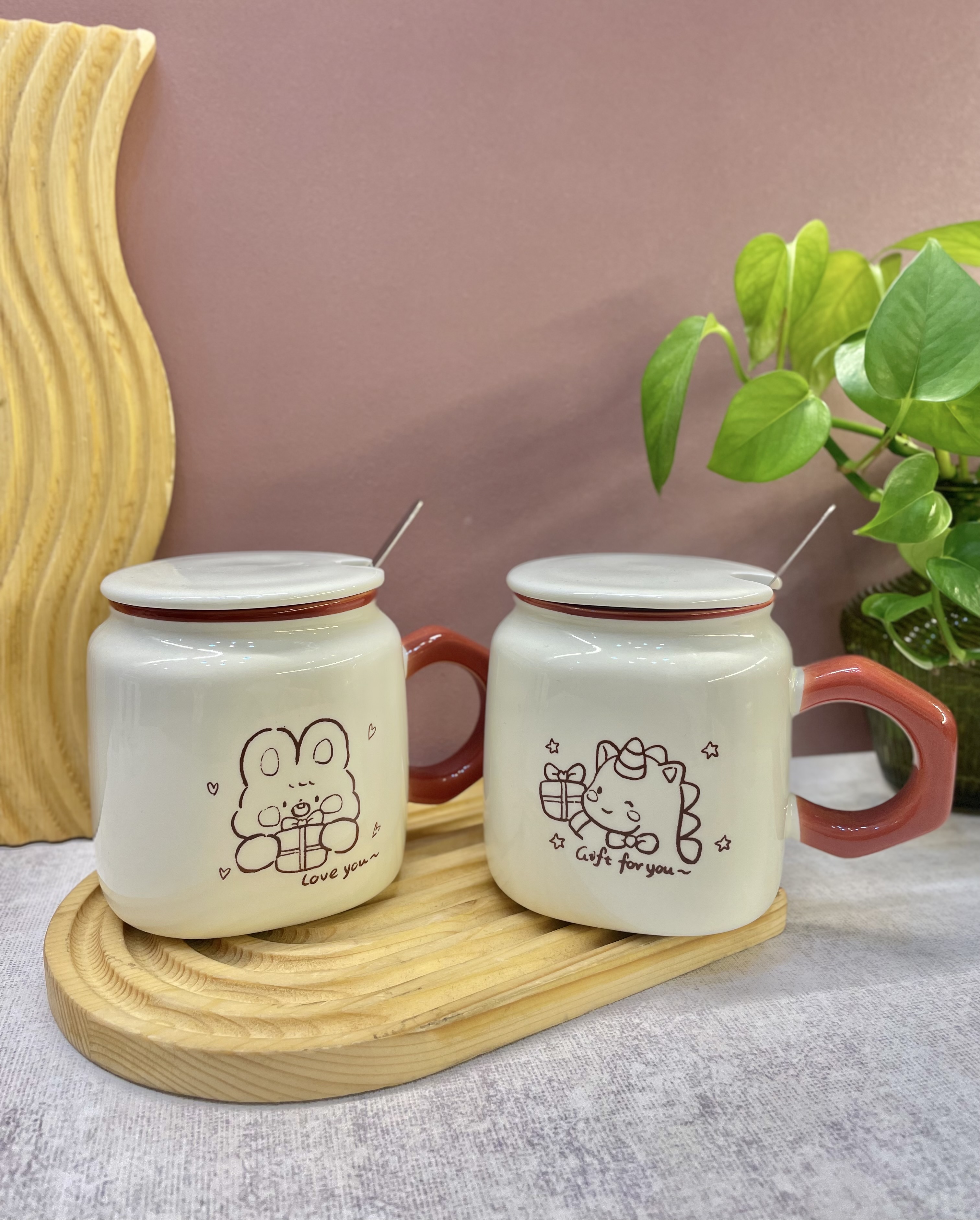 ماگ مربعی دسته 6 ضلعی قهوه ای GIFT
